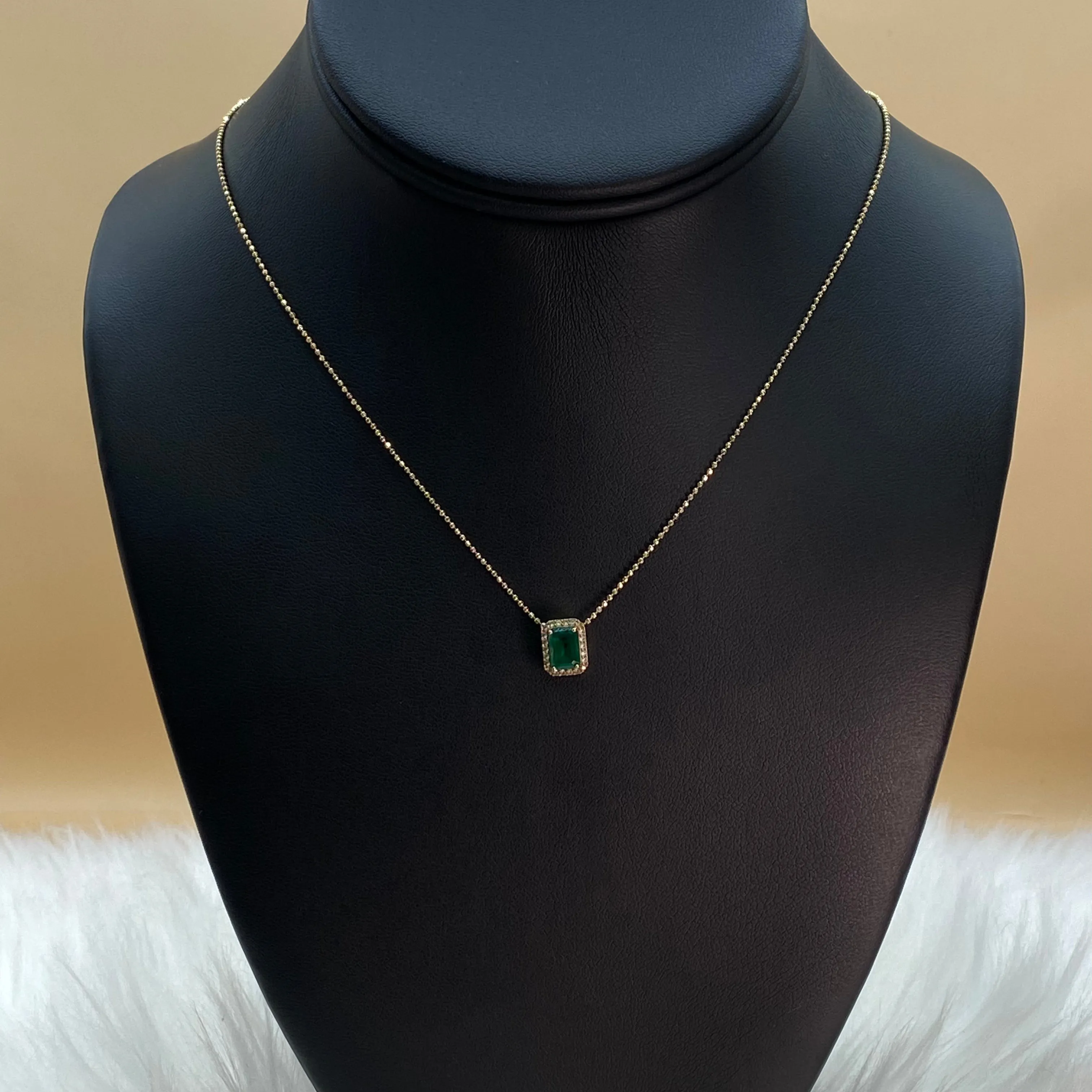 10K Yellow Gold Emerald Jewelry Set With Diamond / 3.1gr