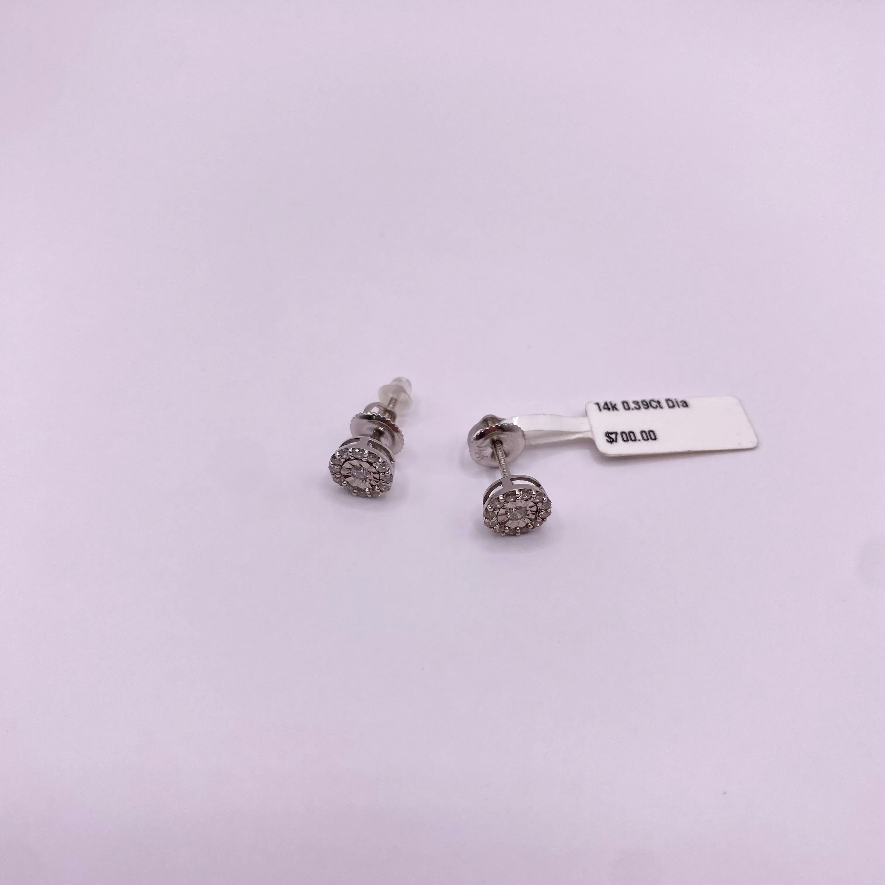 14K White Gold Diamond Circle Flower Stud Earrings 0.39Ct / 1.4gr