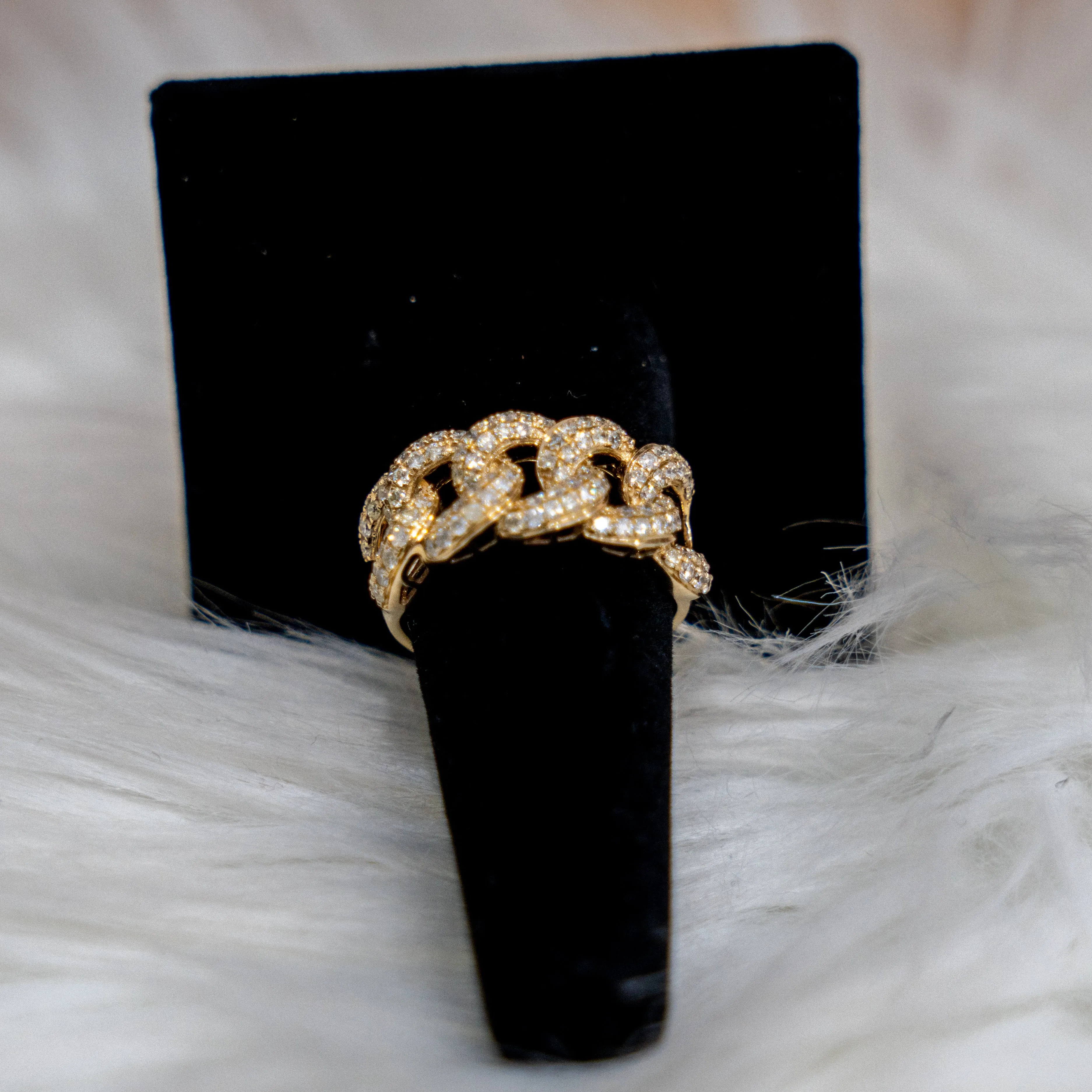 14K Yellow Gold Cuban Diamond Ring 1.80Ct / 6gr / Size 10