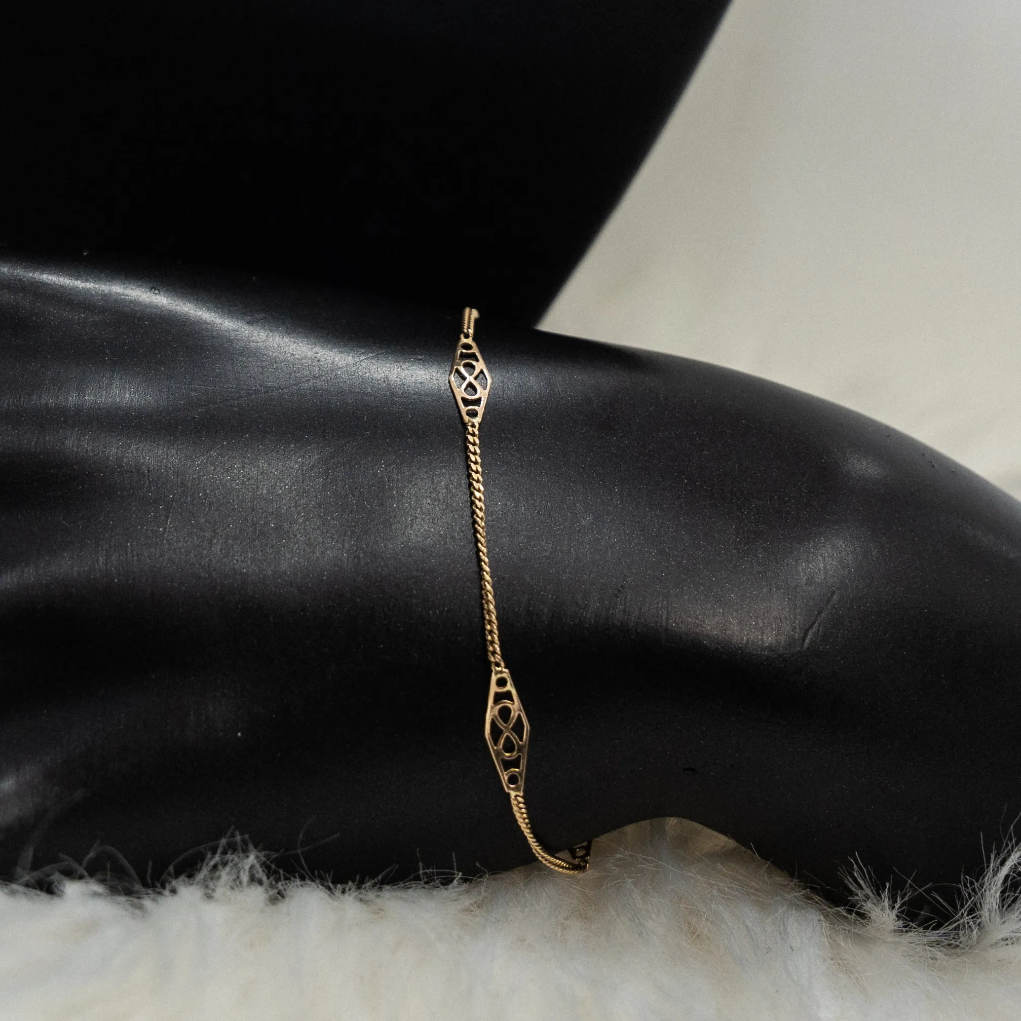 14K Yellow Gold Diamond Infinity Jewelry Set Chain/Bracelet / 3.5gr
