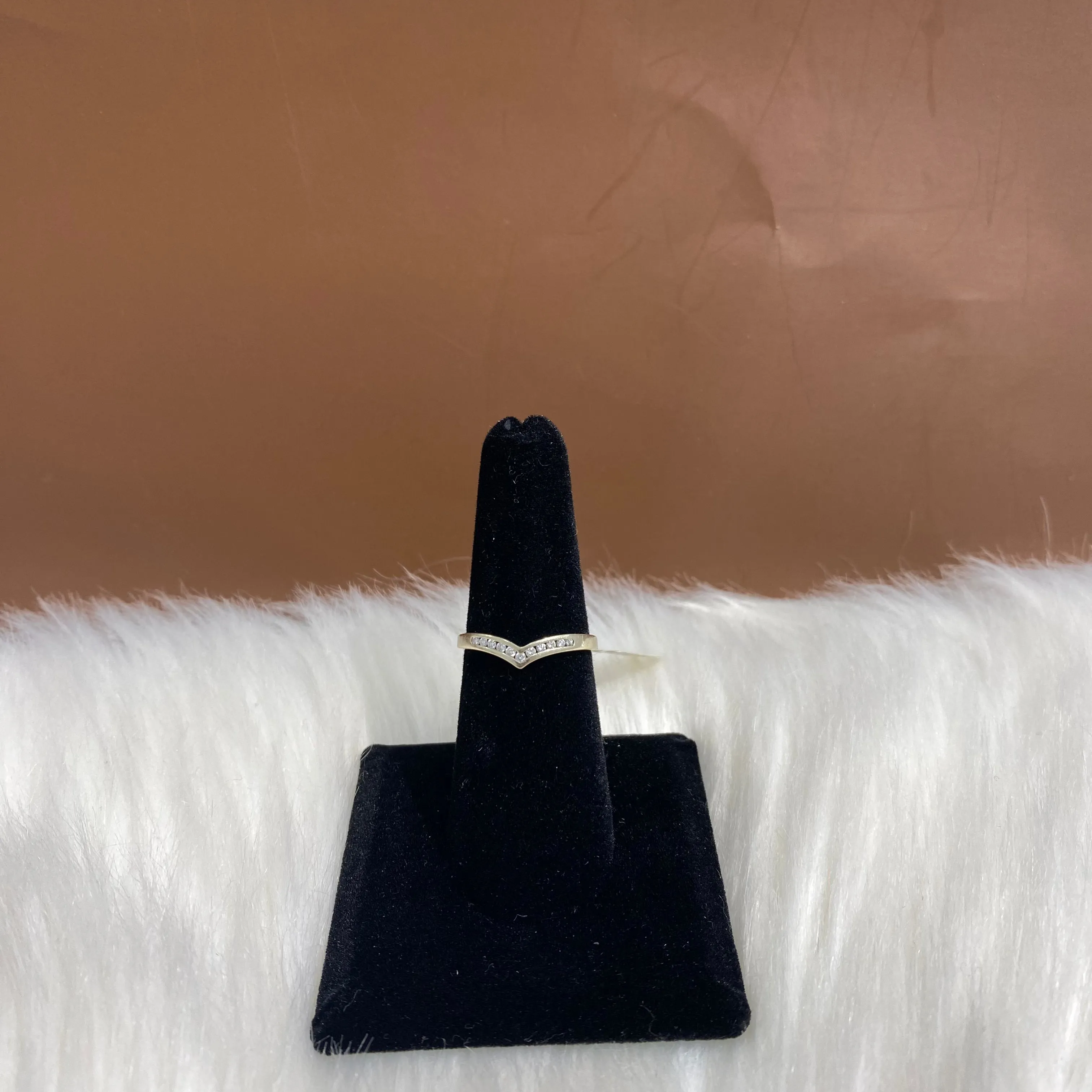 14K Yellow Gold Diamond Luxury Engagement Ring Ct Dia / 2gr / Size 7