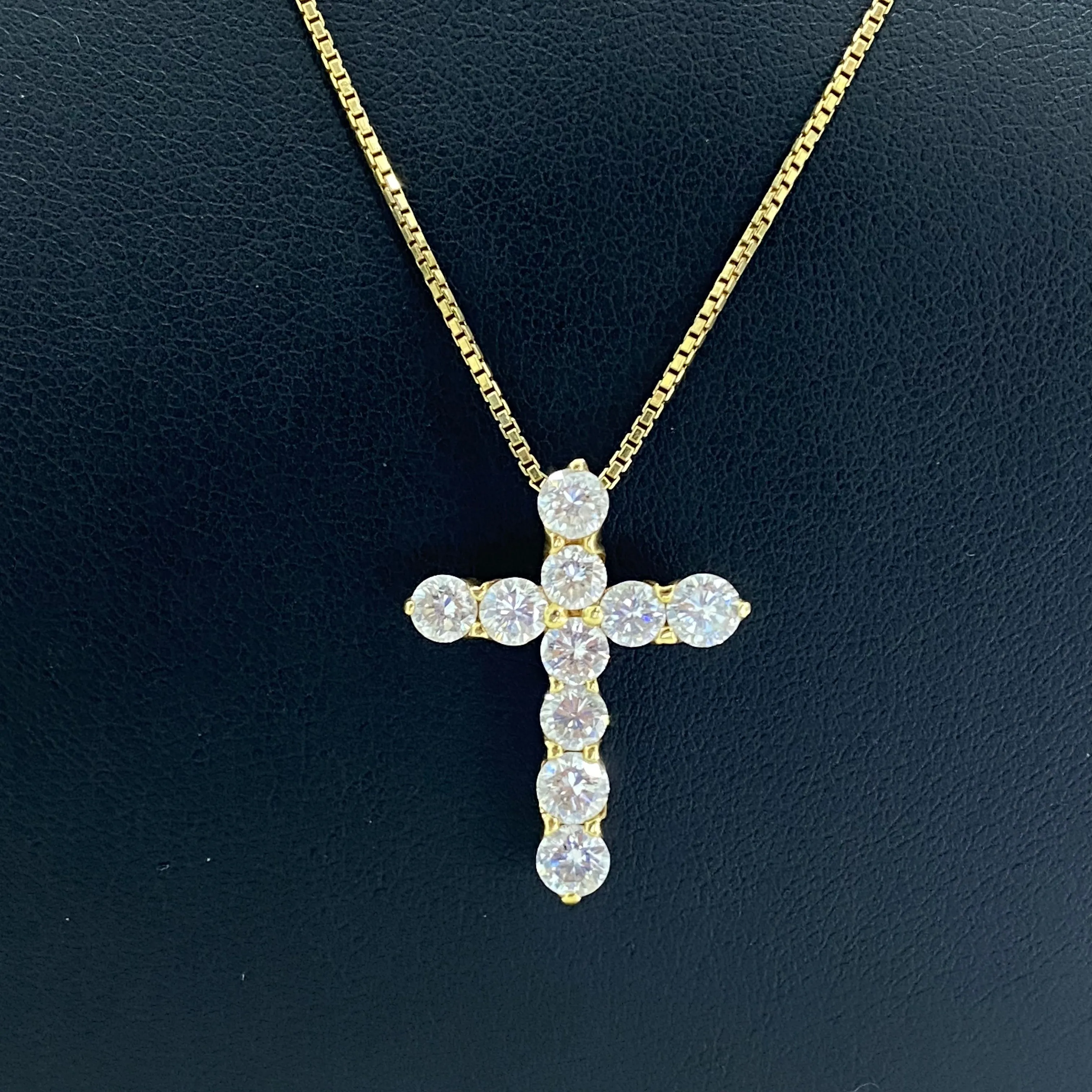 18K Yellow Gold Diamond Cross Jewelry Set 2Ct / 5.5gr / 0.9mm / 16in