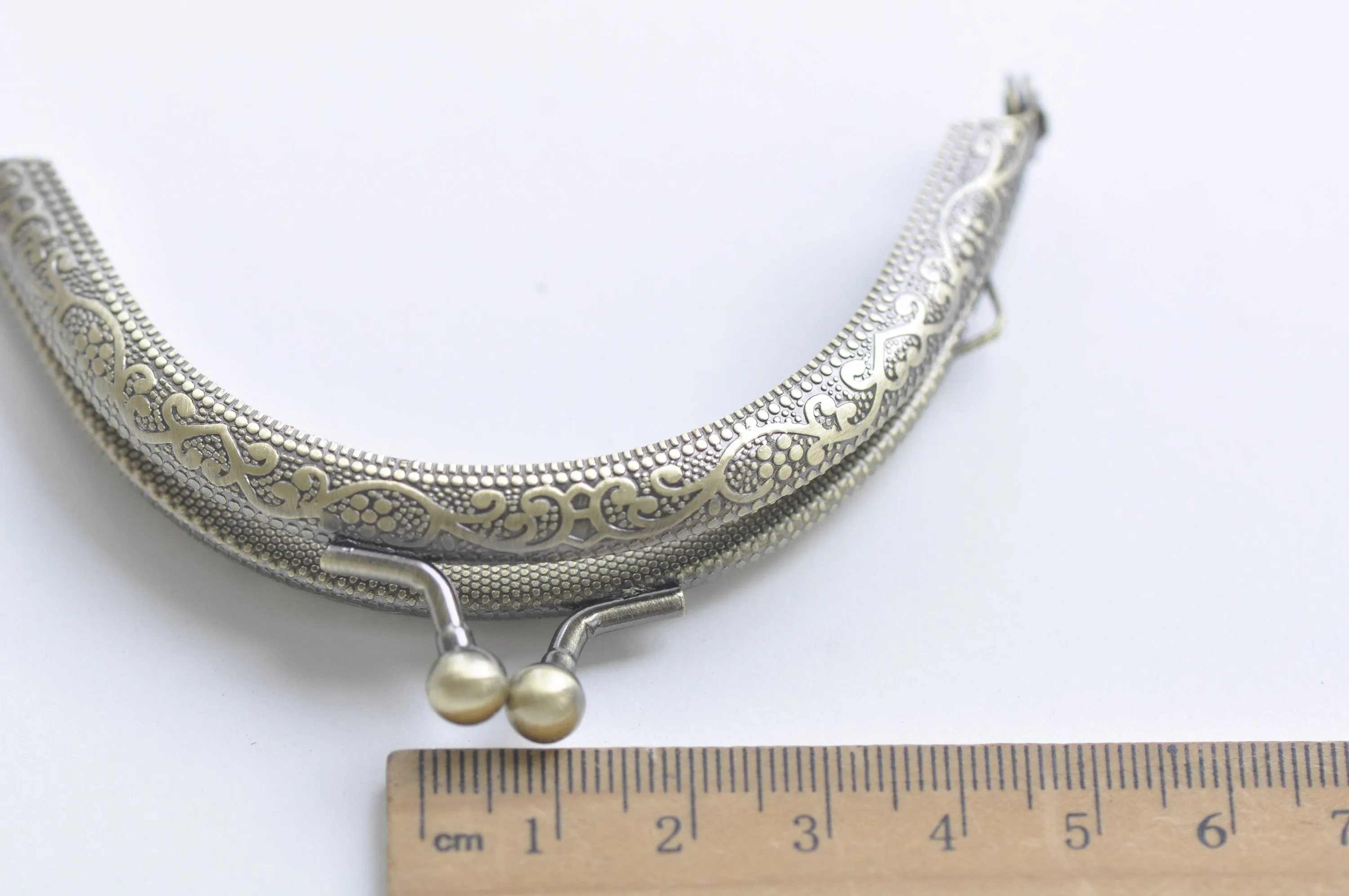3" (8cm) Retro Bronze Handle Purse Frame
