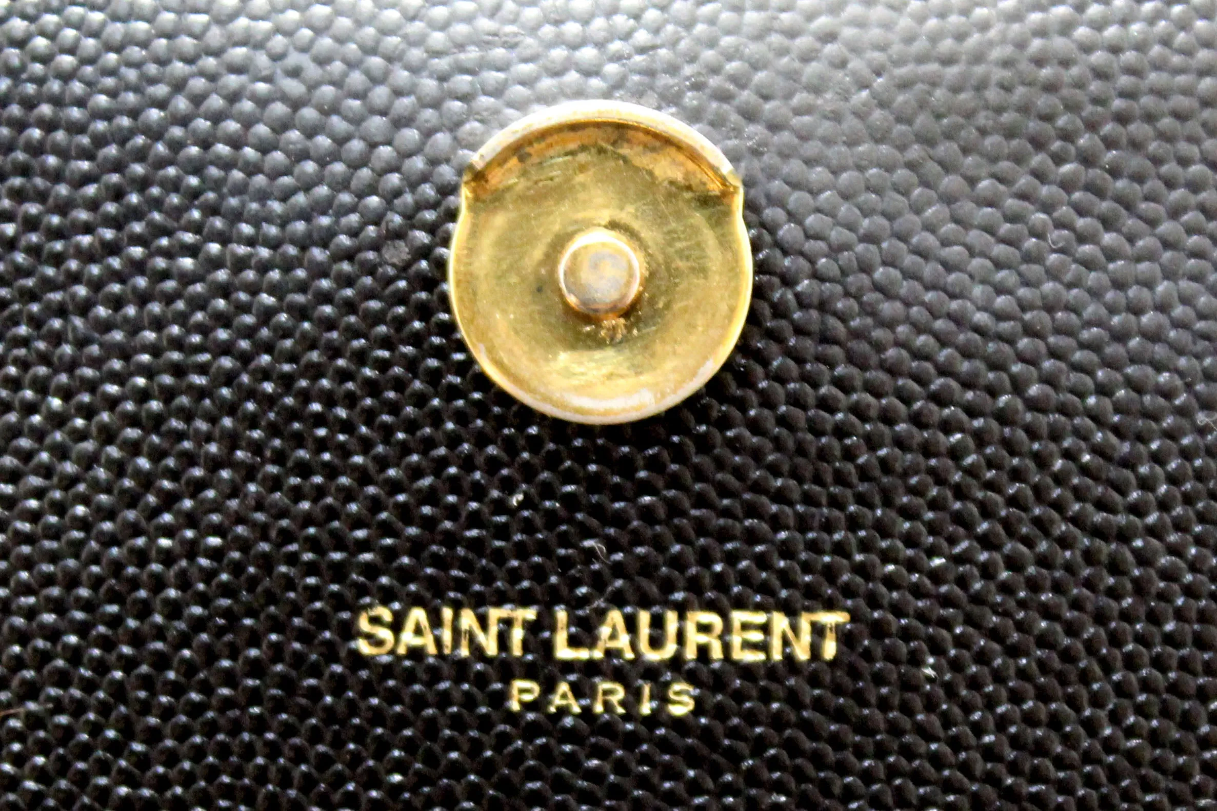 Authentic Saint Laurent Black Grain De Poudre Embossed Leather Medium Kate Bag