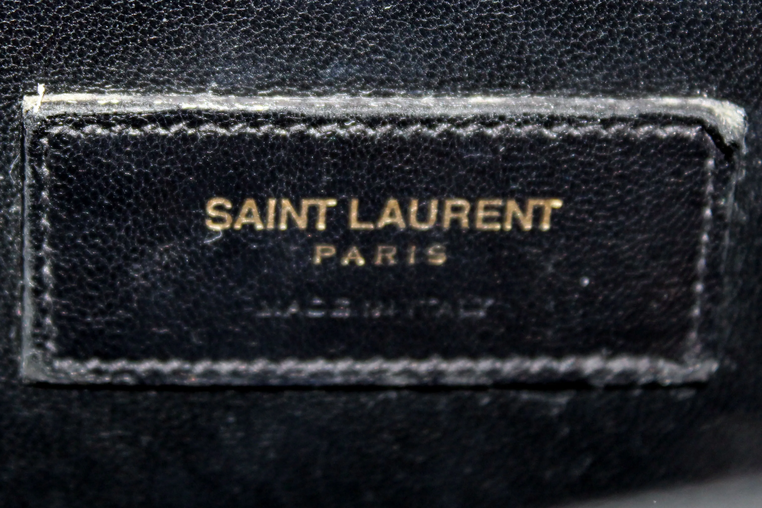 Authentic Saint Laurent Black Grain De Poudre Embossed Leather Medium Kate Bag