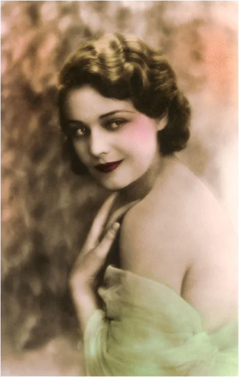 BW-08 Smiling Woman - Vintage Image