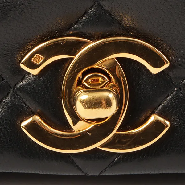 Chanel Around 1990 Made Full Flap Chain Bag 23Cm Black