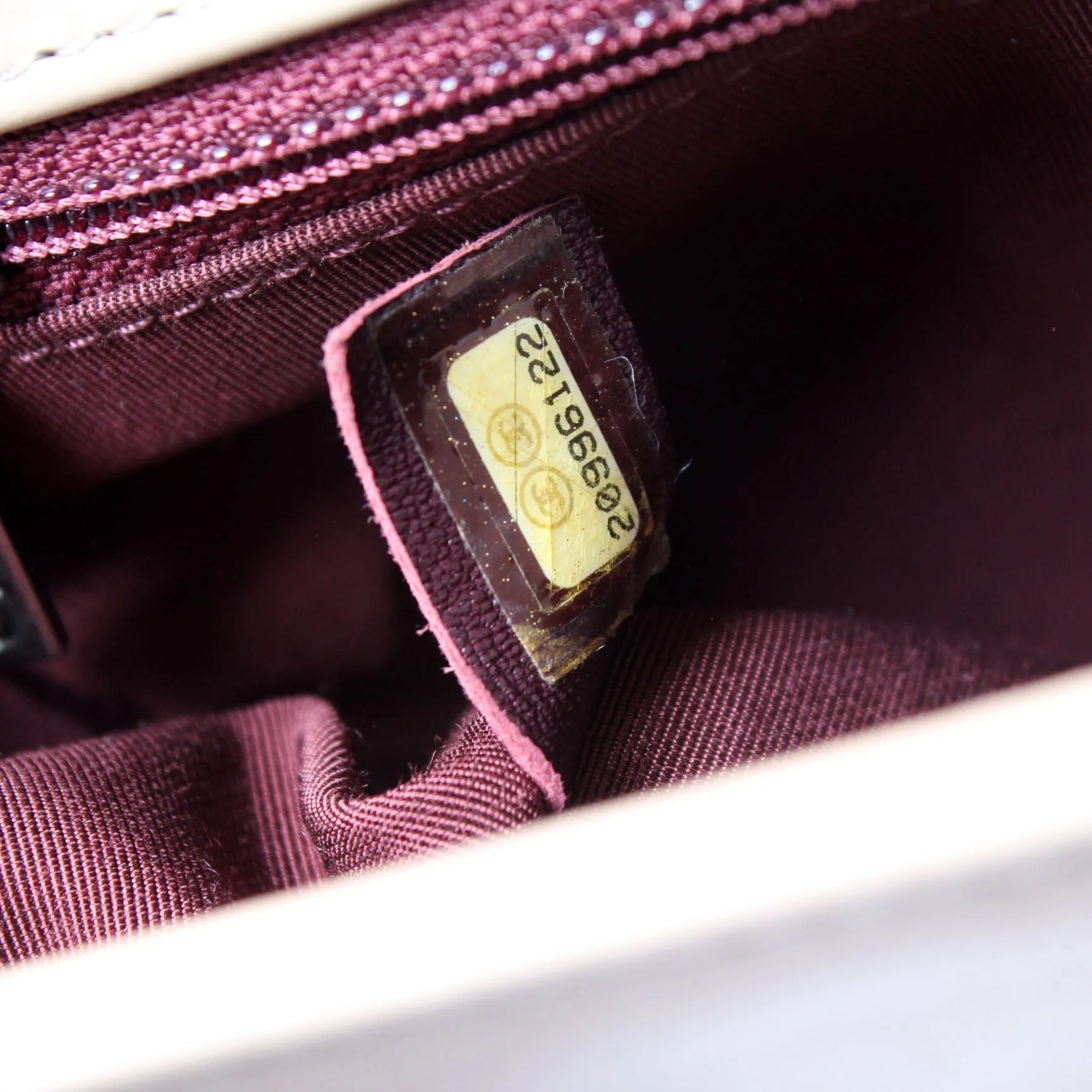 Chanel Boy Flap Medium Old Chain Around 20M