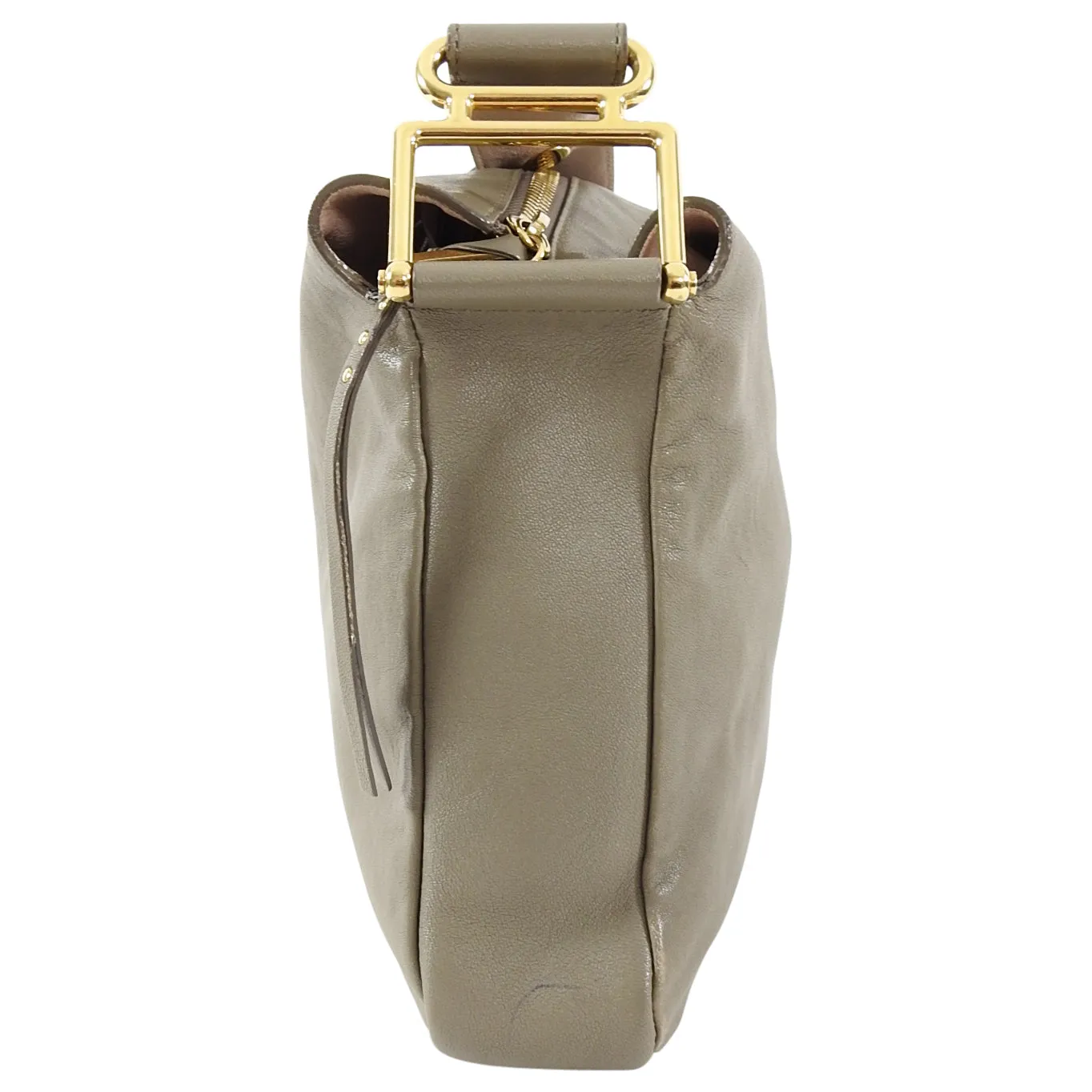 Chloe Kuroa Beige Leather Shoulder Bag with Gold Zip Detail