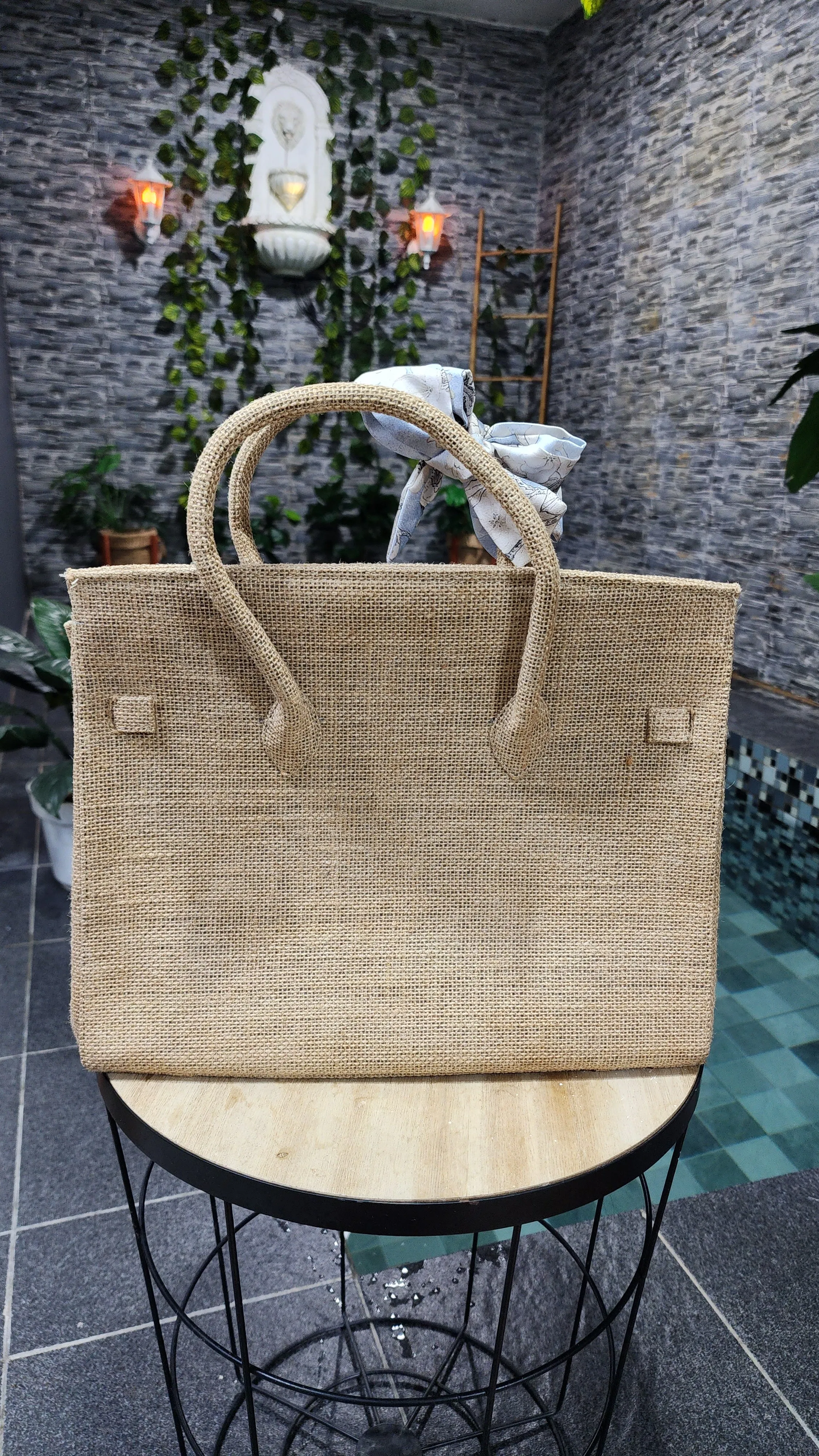 Handmade burlap / jute bag, Medium size (35cm)_style 5