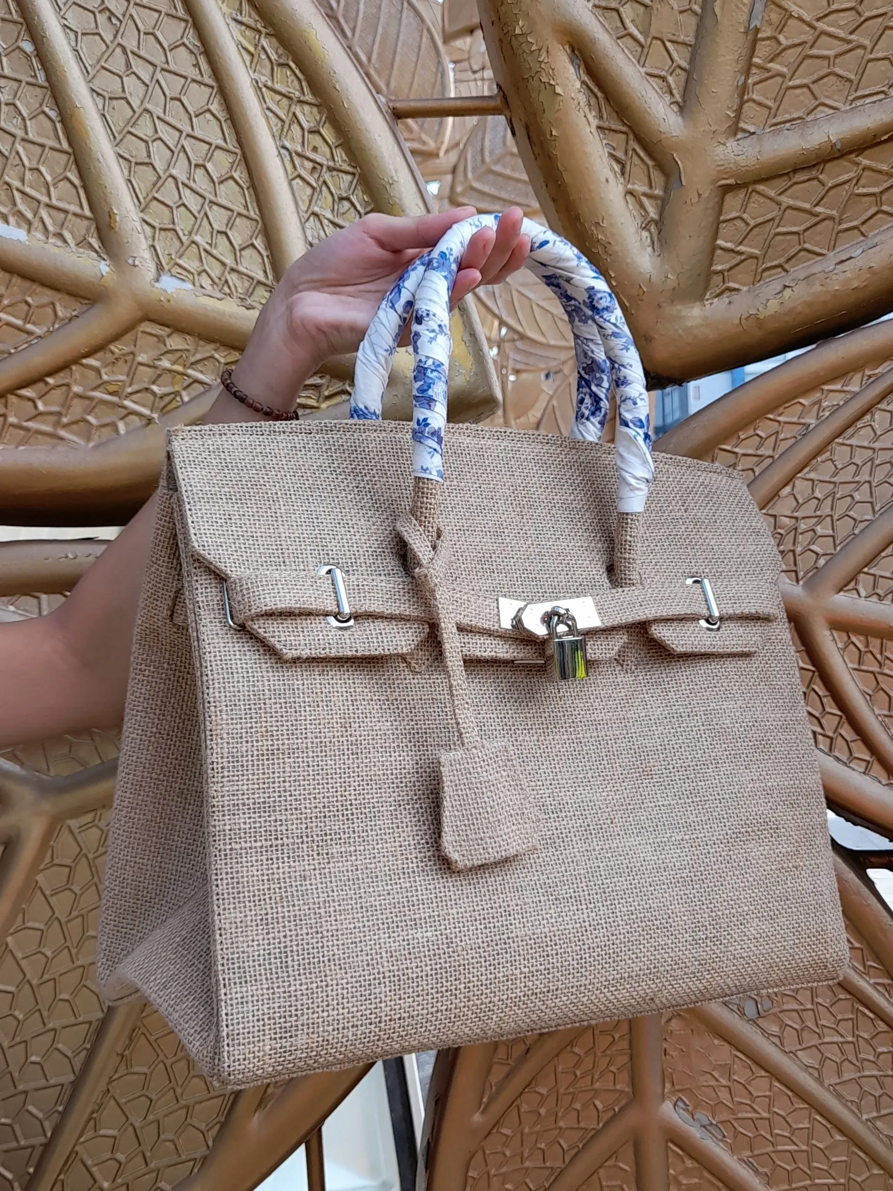 Handmade burlap / jute bag, Medium size (35cm)_style 5