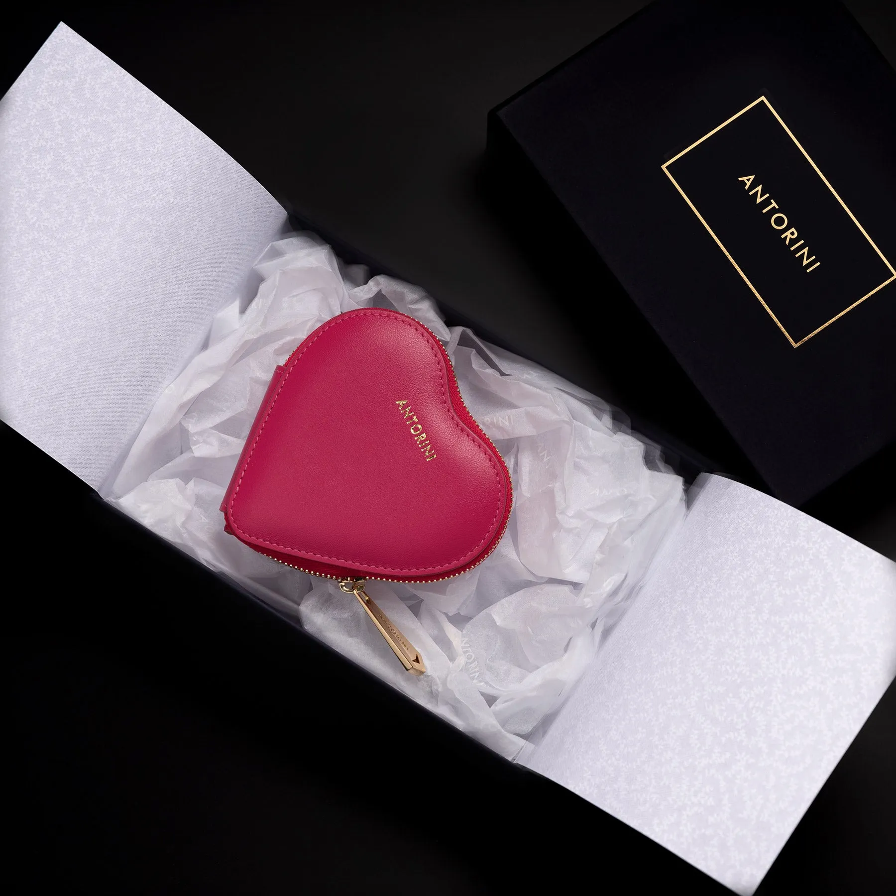 Heart Purse ANTORINI in Fuchsia