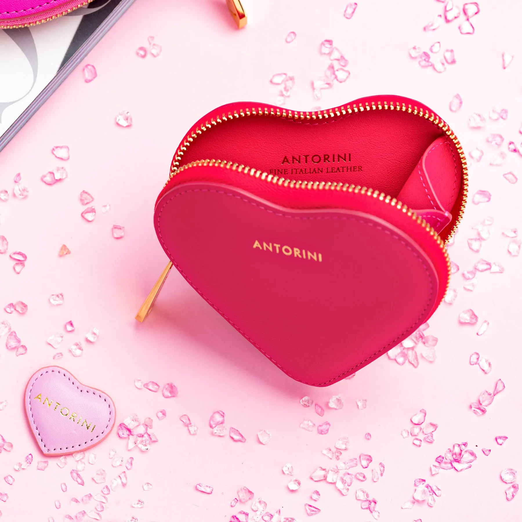 Heart Purse ANTORINI in Fuchsia