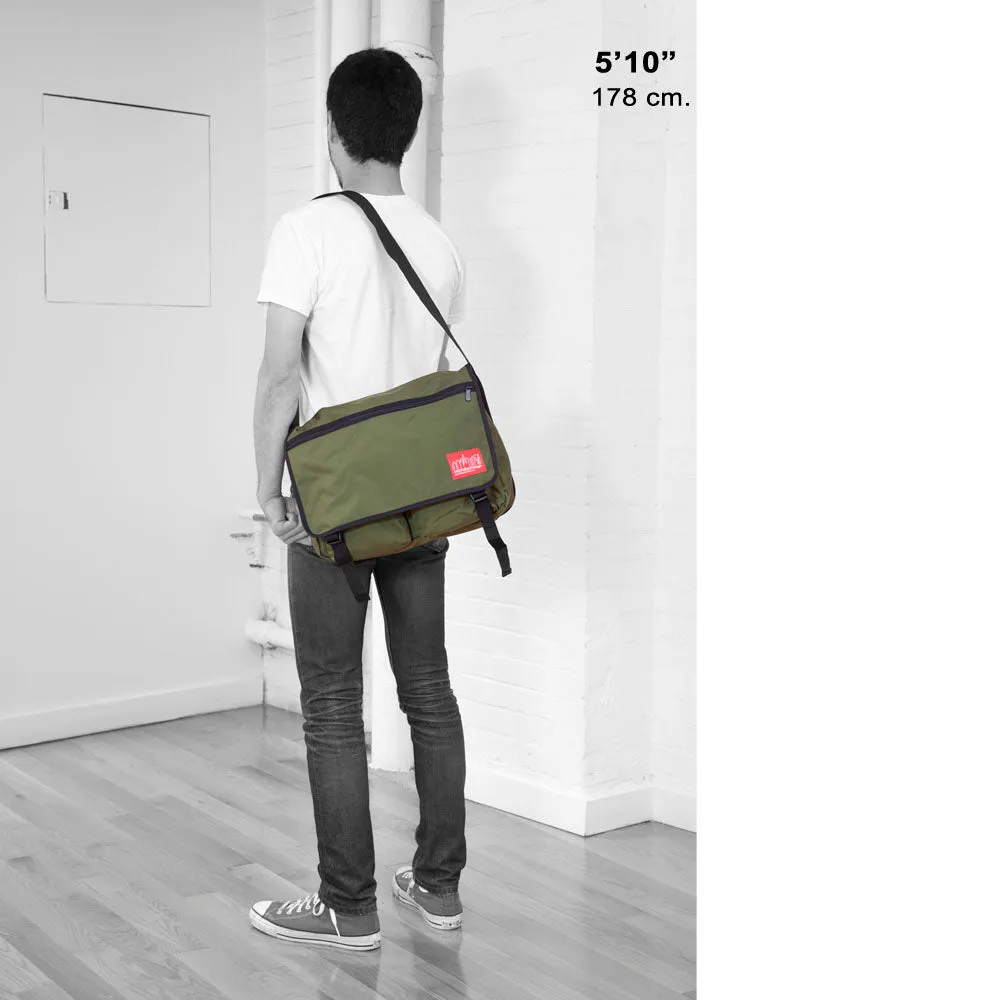 Manhattan Portage Europa (MD) With Back Zipper