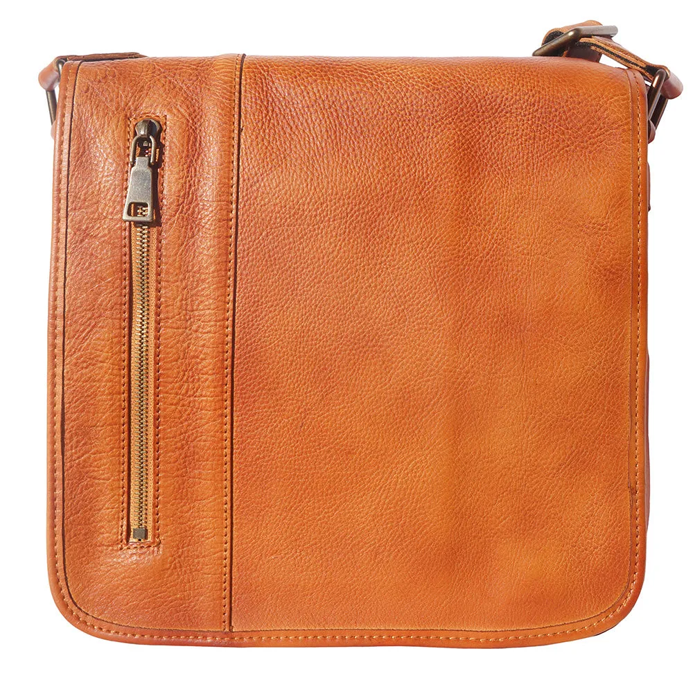 Messenger Flap leather bag