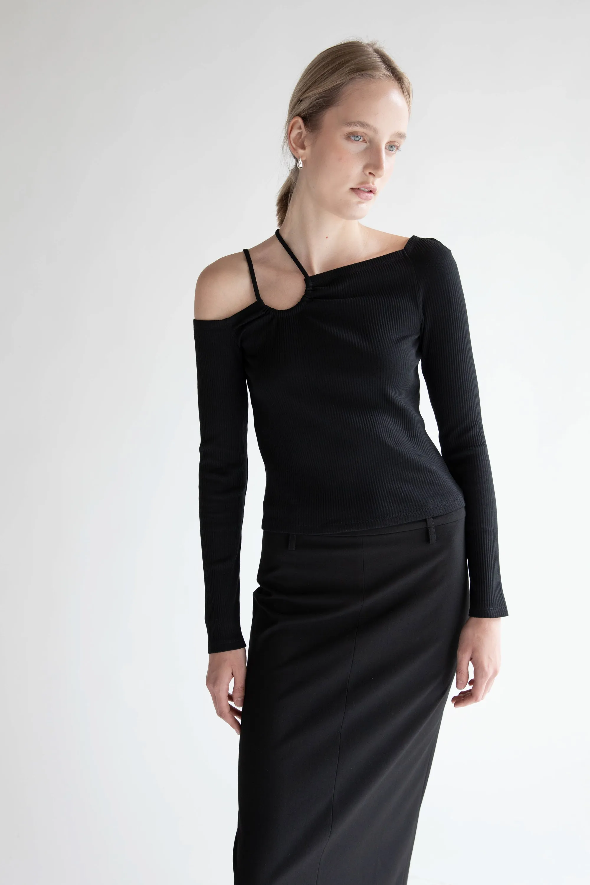 OFF SHOULDER TOP WITH STRAP DETAILS