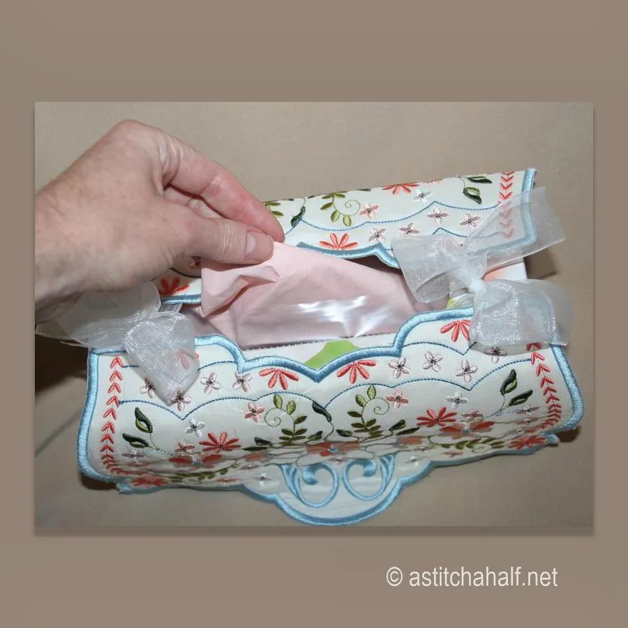 Signature Tissue Box Drape