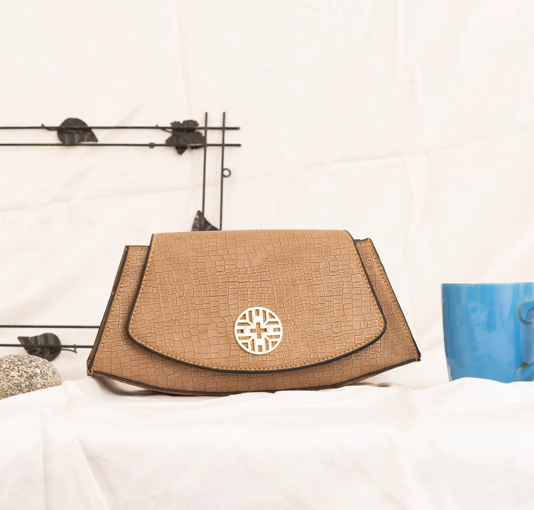 Snakeskin Pattern Flap Baguette Bag