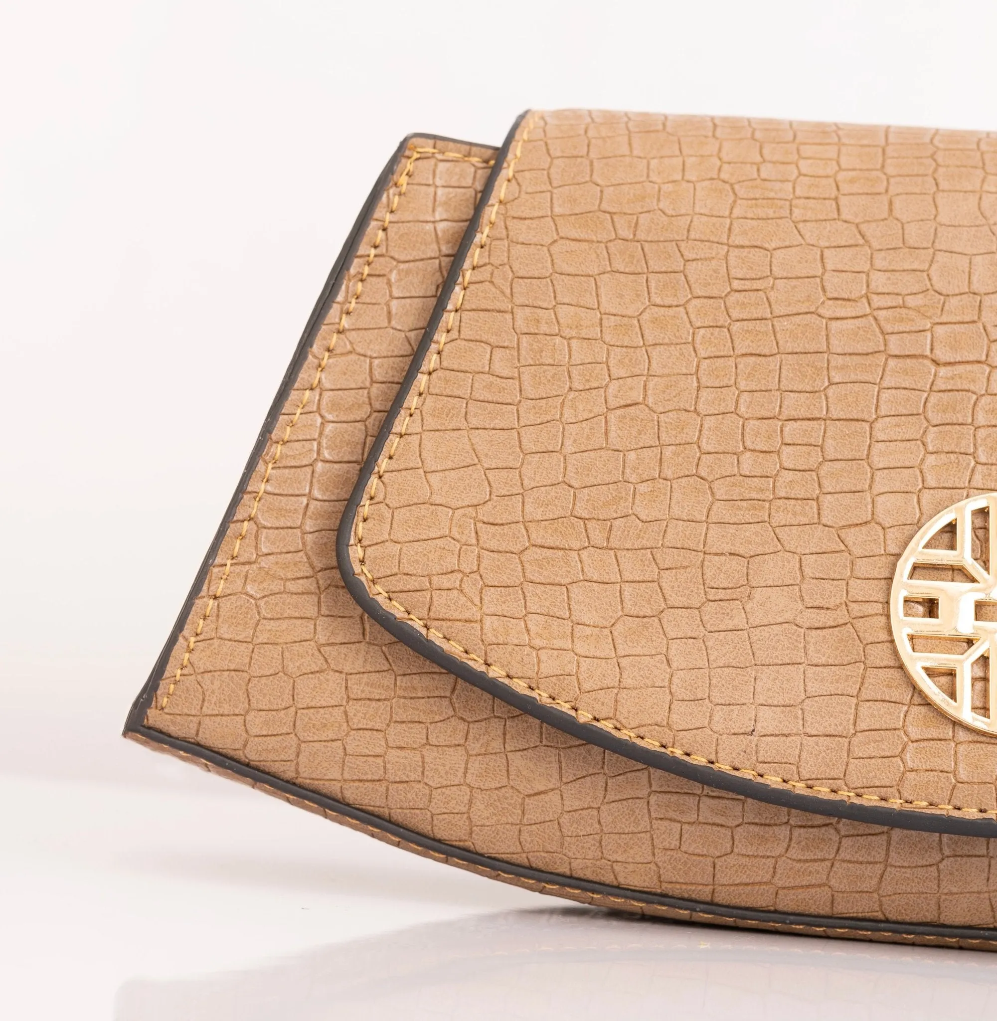 Snakeskin Pattern Flap Baguette Bag