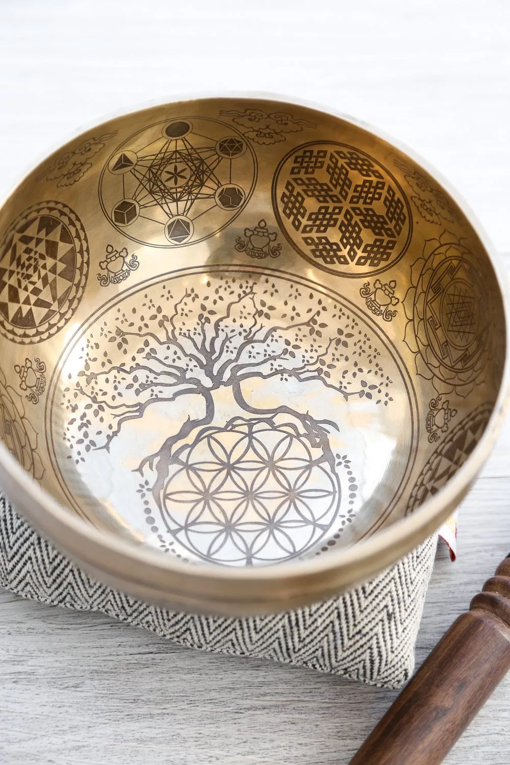 Universal Truth Singing Bowl Set