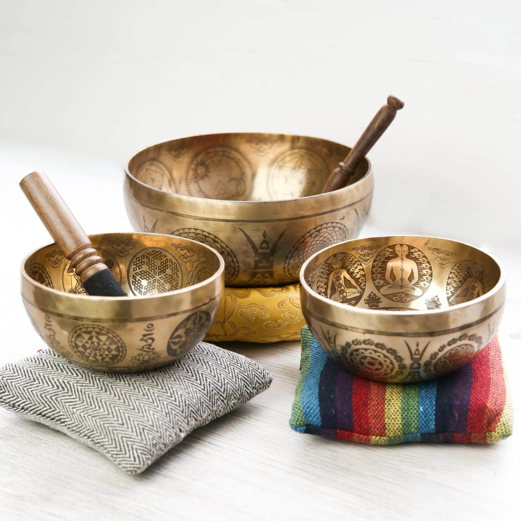 Universal Truth Singing Bowl Set