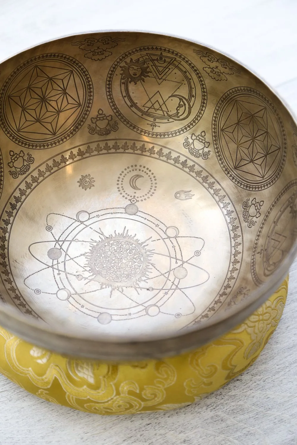 Universal Truth Singing Bowl Set