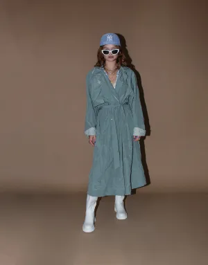 Vintage trenchcoat with striped details