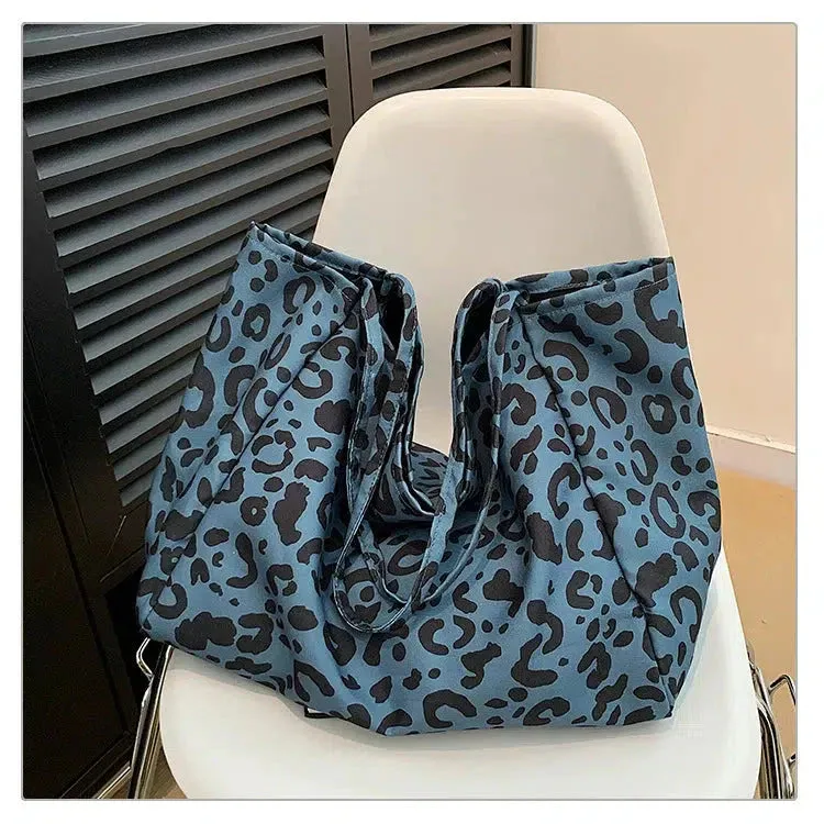 Vvsha  Christmas Gift Oversized Leopard Print Tote Bag