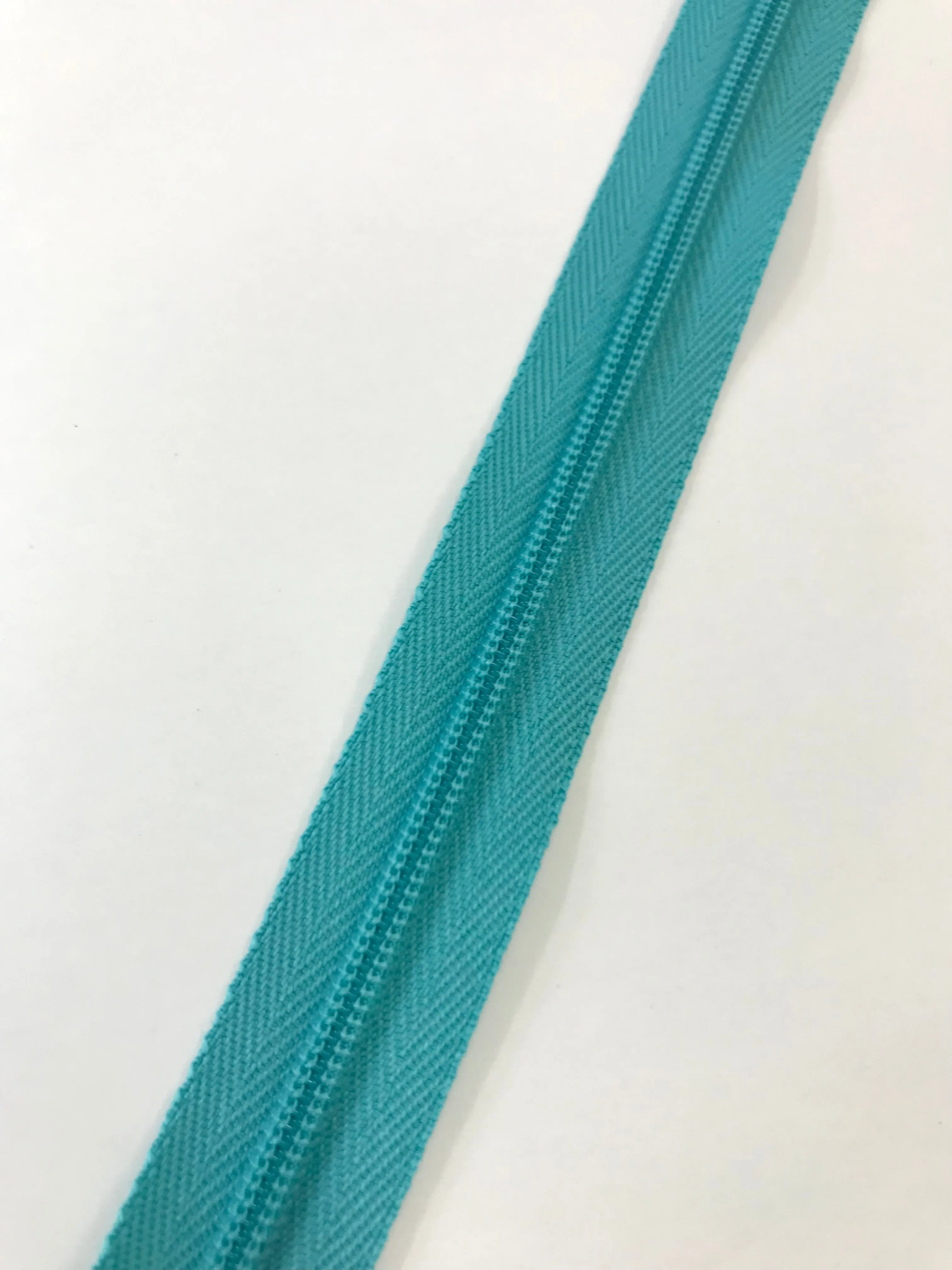 YKK® #3 Nylon Zipper c/e #548