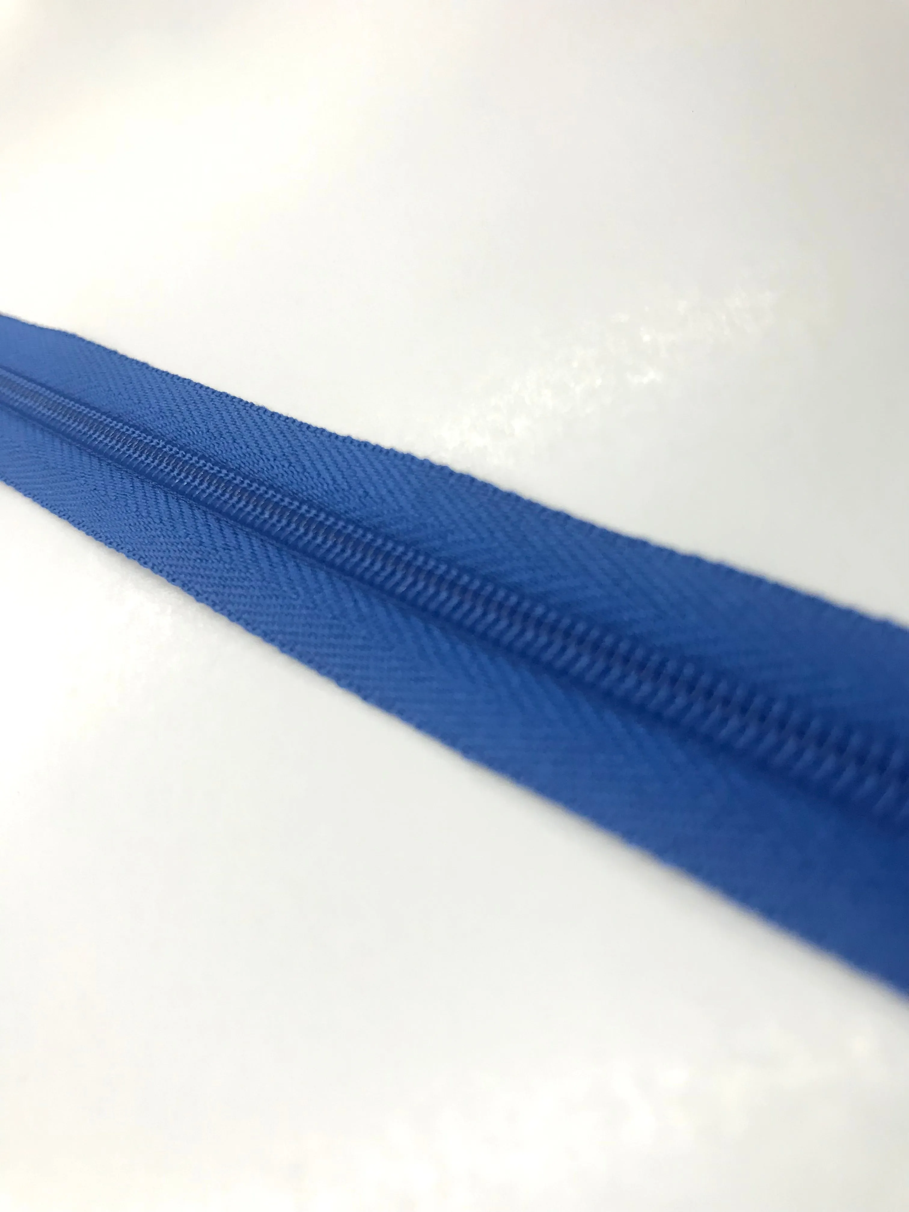 YKK® #3 Nylon Zipper c/e #918